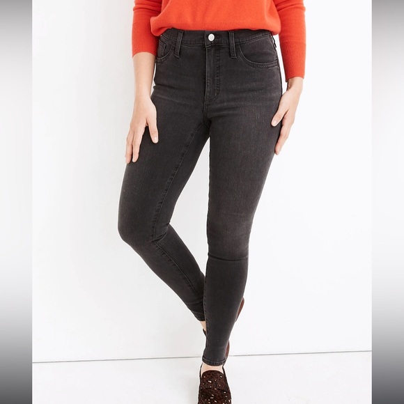 Madewell Curvy High-Rise Skinny Jean - Picture 4 of 5